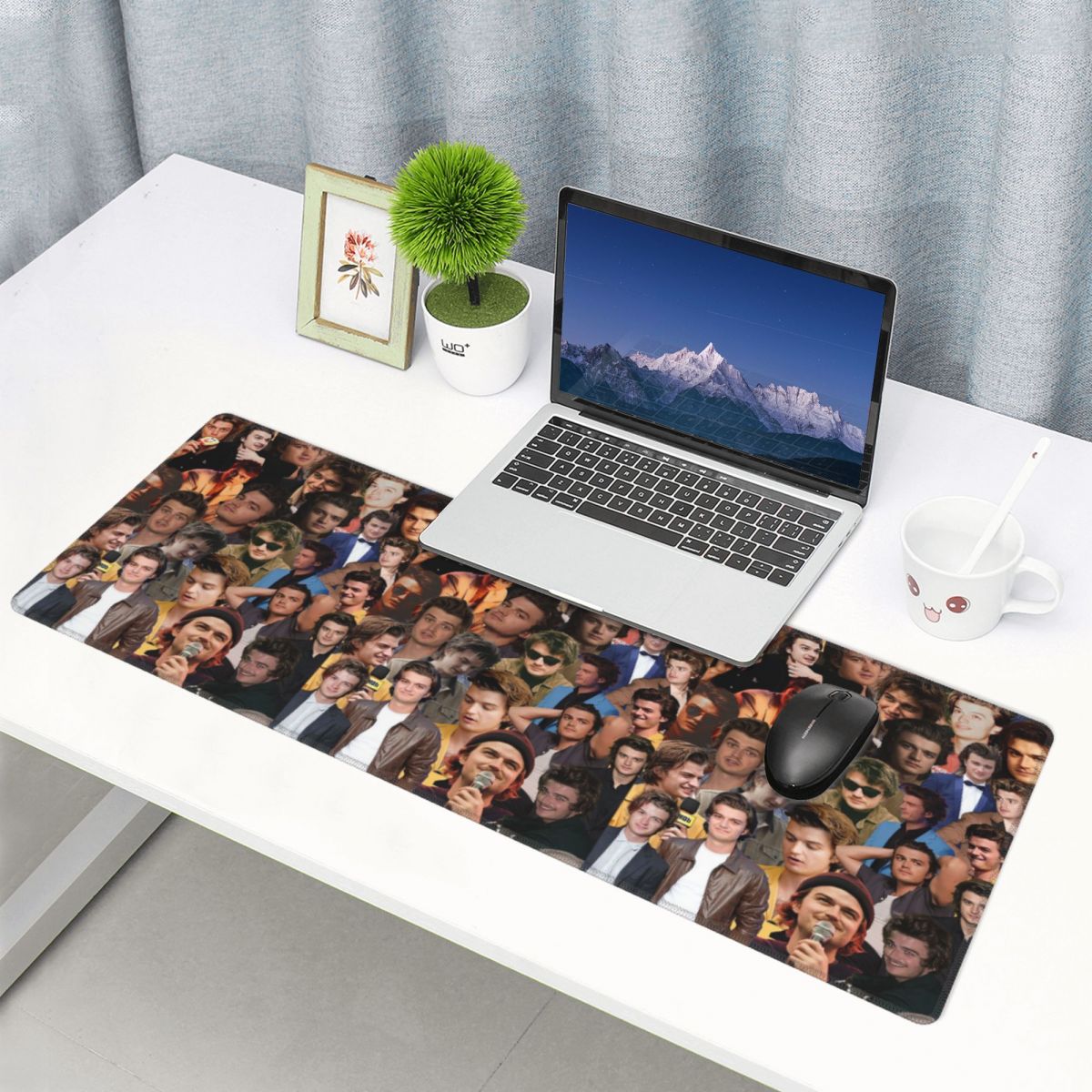 Gaming Accessories Photo - Grote muismat Joseph Keery fotocollage gamer
