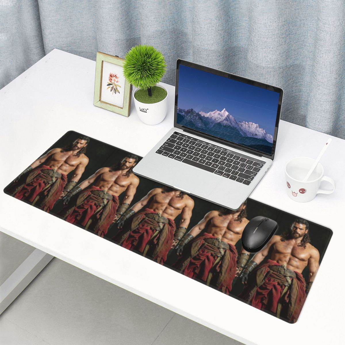 Grote muismat Acteur Can Yaman - Gaming Accessories Photo recensie en prijs